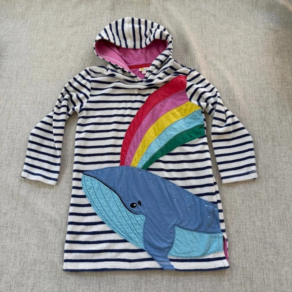 Mini Boden swim coverup with rainbow whale appliqué Size 6/7